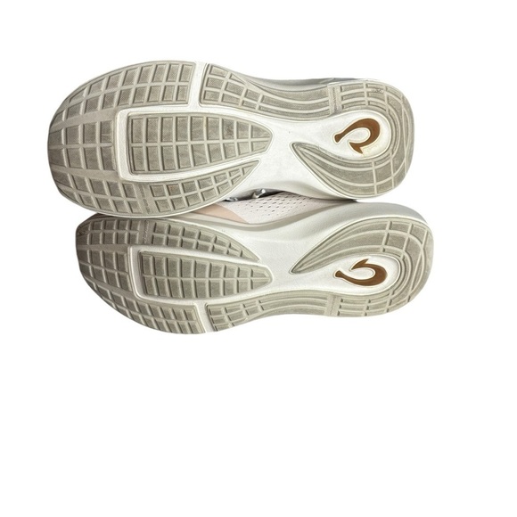 Olukai Kaholo Sneakers in Tan Size 6.5 - Picture 6 of 9
